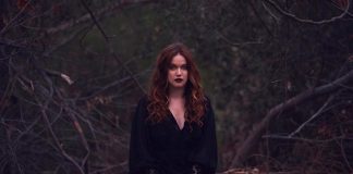 Anna Wise em um tributo à natureza no videoclipe de “Balance In All”