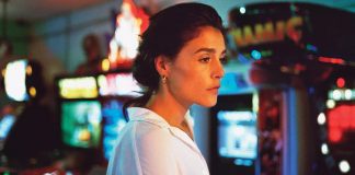 Jessie Ware anuncia o álbum ‘Glasshouse’ e mostra a faixa “Alone”