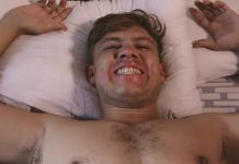 Thumpers promove um encontro desastroso no videoclipe de “99′”