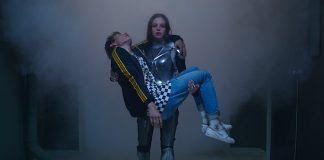 Beck e um resgate alucinante no videoclipe “Up All Night”