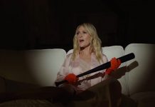 Emily Haines & the Soft Skeleton encontra seu alter ego no clipe de “Legend Of The Wild Horse”