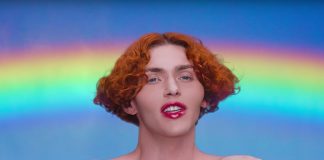 SOPHIE assume identidade no videoclipe do single “It’s Okay To Cry”