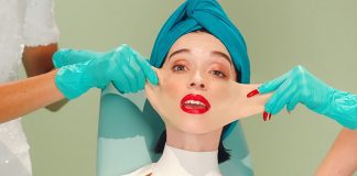 St. Vincent parodia o estilo de vida das socialites no clipe de “Los Ageless”