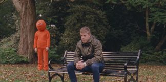Tourist mostra videoclipe encantador de “Sleepwalking” e lança o EP ‘Wash’
