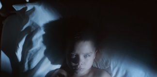 O Alt-J mostra videoclipe épico de “Pleader’ inspirado no filme ‘O Sacrifício’