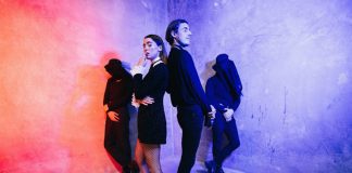 Confidence Man mostra a energética “Better Sit Down Boy” com videoclipe