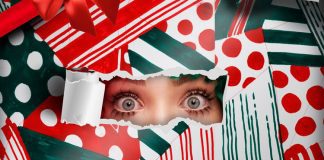 Sia mostra a balada “Snowman” do álbum natalino ‘Everyday Is Christimas’