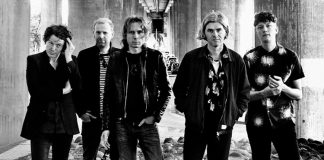 Franz Ferdinand apresenta o ágil videoclipe de “Always Ascending”