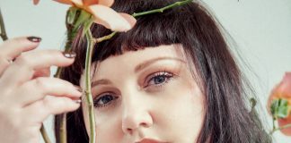 Beth Ditto mostra cover de “I’m Alive”, faixa descartada do álbum de estreia ‘Fake Sugar’