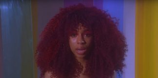 Ravyn Lenae canta uma relação tóxica no nostálgico videoclipe de “Sticky”
