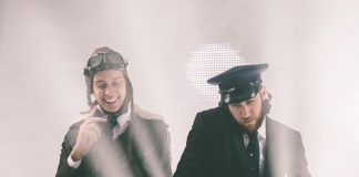 Flight Facilities lança o festivo single “Need You” com NÏKA, irmã dos integrantes do BROODS