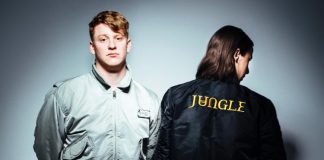 Jungle apresenta a inédita “House in LA”, sua primeira canção em quatro anos