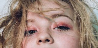 Millie Turner é uma promessa pop e o single “The Shadow” é a prova definitiva
