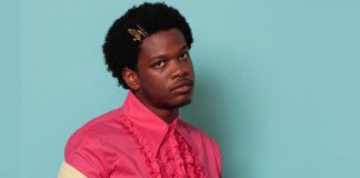 Shamir mostra a inédita e enérgica “Room” através de videoclipe caseiro