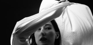 Zola Jesus anuncia o álbum ‘Okovi: Additions’, com b-sides e remixes, e mostra a faixa “Bound”