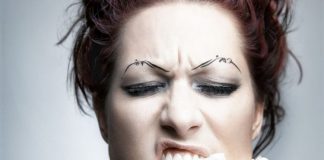 Amanda Palmer presta homenagem à Dolores O’Riordan com cover de “Zombie” e “No Need To Argue”