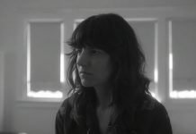 Eleanor Friedberger busca encontrar a paz (sem sucesso) no clipe de “Make Me a Song”
