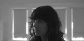 Eleanor Friedberger busca encontrar a paz (sem sucesso) no clipe de “Make Me a Song”