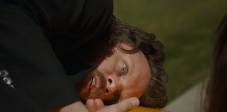 Father John Misty mostra videoclipe paranoico e mórbido para “Mr. Tillman”