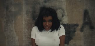 Azealia Banks sensualiza e recria meme no videoclipe de “Anna Wintour”