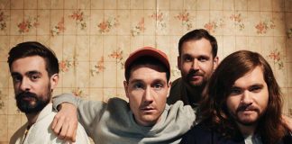 Bastille mostra a inédita “Quarter Past Midnight” para promover o terceiro álbum de estúdio