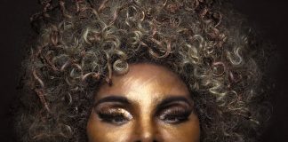 Elza Soares lança documentário com os bastidores do álbum ‘Deus É Mulher’