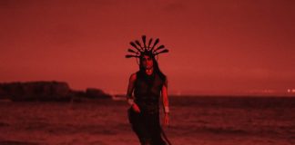 Lotic lança videoclipe sinistro de “Hunted” para divulgar álbum de estreia ‘Power’