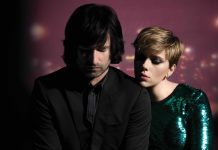 Pete Yorn e Scarlett Johansson repetem a parceria musical e lançam o EP ‘Apart’