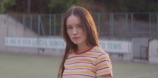 Sigrid espalha mágica por onde passa no videoclipe de “High Five”