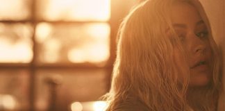Christina Aguilera mostra lyric video sexy e dançante de “Like I Do”