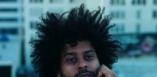 Twin Shadow mostra videoclipe apaixonado para “Bombs Away (RLP)”