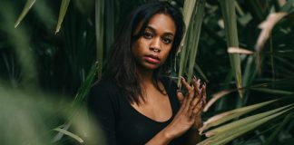 ABRA faz sua estreia no cinema com o insano e violento ‘Assassination Nation’