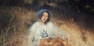 King Princess apresenta videoclipe modesto e belo de “Holy”