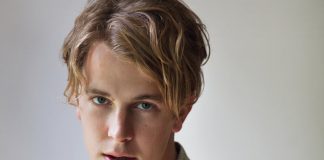Tom Odell divulga a faixa-título do álbum ‘Jubilee Road’