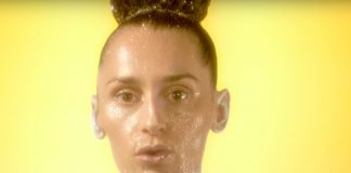 YELLE celebra o sol, abusa do glitter e mostra a rotina de um hamster no videoclipe de “OMG!!!”
