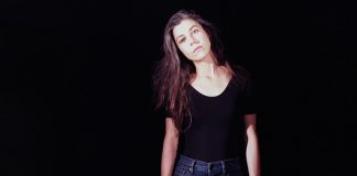 Julia Holter anuncia o álbum ‘Aviary’ com a inédita “I Shall Love 2”