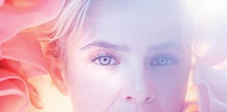 Robyn é pura perfeição pop e sentimental no single “Honey”