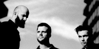 White Lies anuncia o álbum ‘Five’ com a épica “Time To Give”