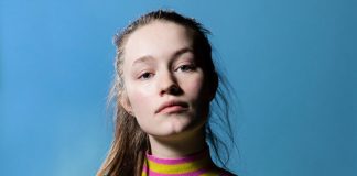 Sigrid lança a faixa “Sucker Punch”, o primeiro single do disco de estreia