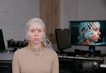 Holly Herndon anuncia o álbum ‘PROTO’ e mostra videoclipe de “Eternal” com tecnologia artificial