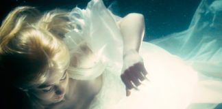Weyes Blood mostra videoclipe fantasioso e hipnotizante de “Movies”