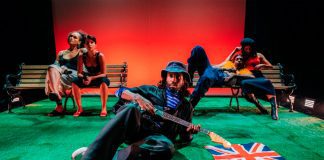 Blood Orange apresenta as faixas inéditas “Something to Do” e “Dark & Handsome’
