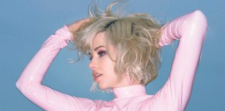 Carly Rae Jepsen anuncia o álbum ‘Dedicated’, o sucessor de ‘E•MO•TION’