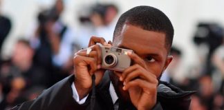 Frank Ocean fez diversos cliques fotográficos no Met Gala para a Vogue
