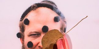 Bon Iver lança as inéditas “U (Man Like)” e “Hey, Ma”