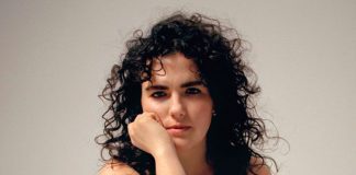 ENTREVISTA: Falamos com Georgia, a banda de uma garota só, que ama baile funk e é dona de uma das melhores músicas do ano