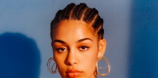Jorja Smith canta a dor da perda no intimista clipe de “Goodbyes”