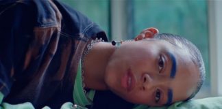 Kelsey Lu liberta-se de sua depressão no videoclipe de “Shades of Blue”