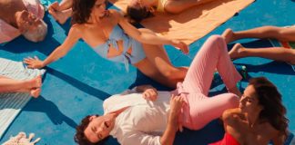 MIKA homenageia o calor, a diversão e Kylie no clipe de “Ice Cream”