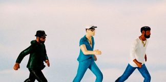 Jack Antonoff, Sam Dew e Sounwave anunciam o projeto Red Hearse com duas faixas